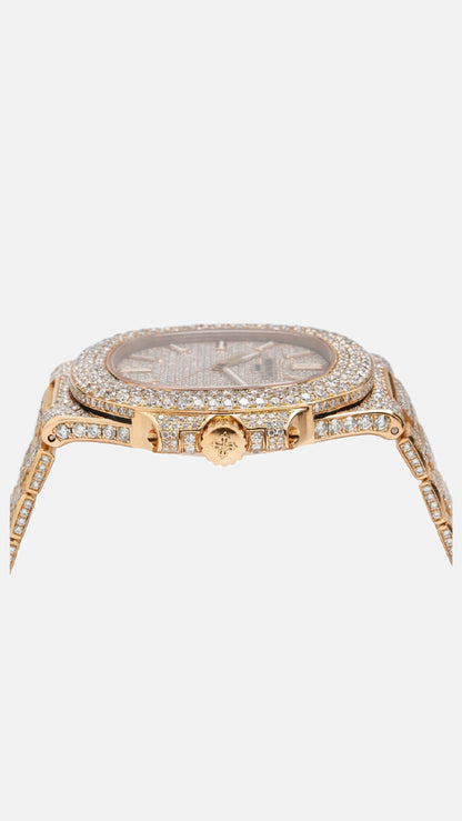 (BAY / BAYAN) ROSE GOLD PATEK PHILIPPE NAUTILUS 5711/1R DIAMOND WATCH 38 mm + KUTU